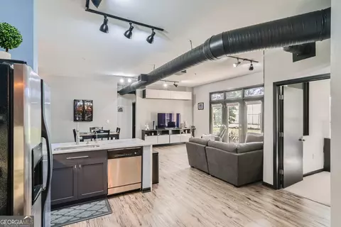 5300 Peachtree Rd #605, Chamblee, GA 30341
