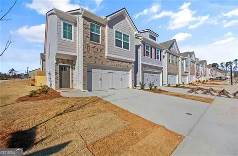 2274 Mulsanne Dr, Lithonia, GA 30058