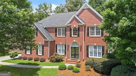 4218 Rockpoint Dr NW, Kennesaw, GA 30152