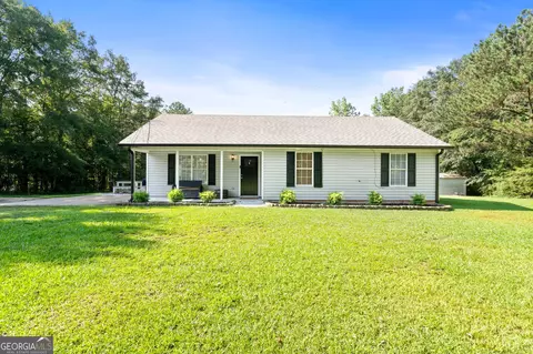 110 Kuhn Moore Rd, Locust Grove, GA 30248