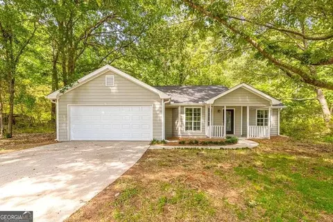 235 E Country Woods Dr, Covington, GA 30016
