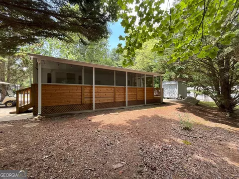 115 Maple Wood Ln, Cleveland, GA 30528