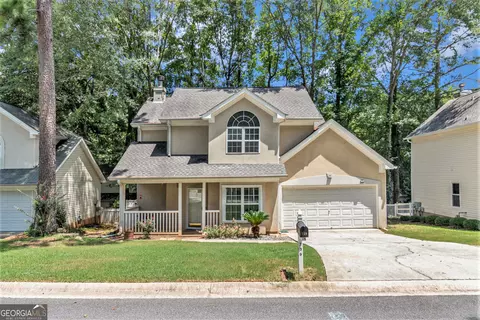 739 S Fairfield Dr, Peachtree City, GA 30269