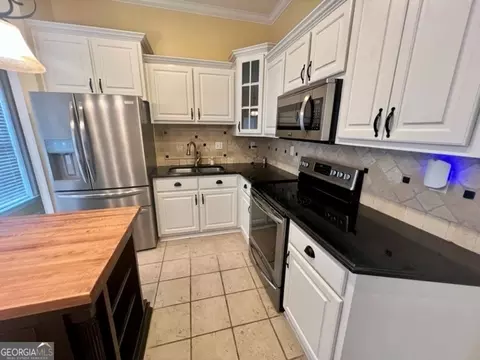 723 E Randolph St, Mount Vernon, GA 30445 photo 6