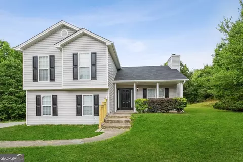 910 Peter Josiah Ct, Dacula, GA 30019
