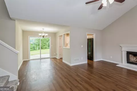 910 Peter Josiah Ct, Dacula, GA 30019 photo 3