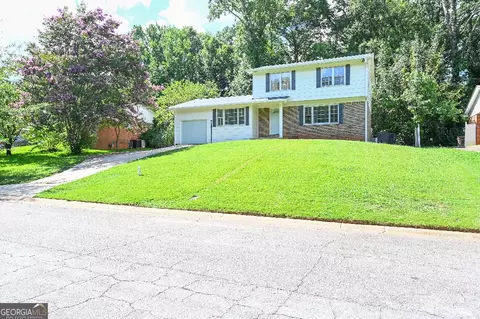 10807 Mallard Dr, Jonesboro, GA 30238