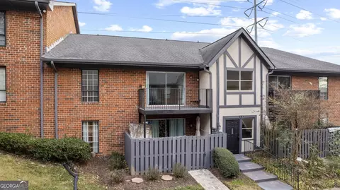 6851 Roswell Rd #B8, Sandy Springs, GA 30328
