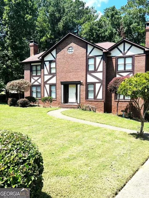 147 Hunters Cv, Roswell, GA 30076