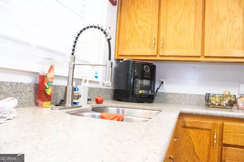 211 Long Cove Dr, Lagrange, GA 30240 photo 10