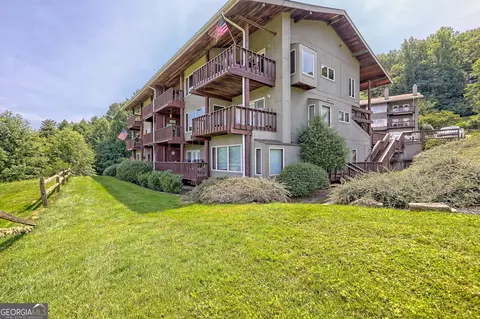 195 Sun Valley Cir #4001, Sky Valley, GA 30537