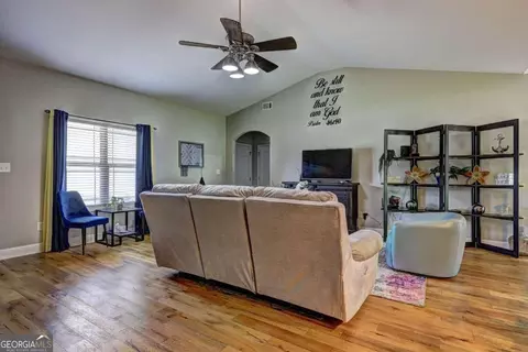 454 Stane Brook Ct, Jackson, GA 30233 photo 3