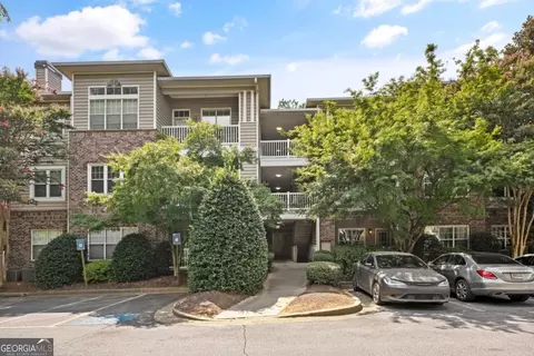 2700 Pine Tree Rd NE #2305, Atlanta, GA 30324