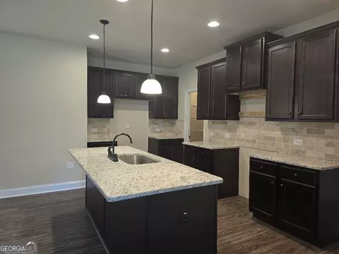 Kitchen - 5716 Laney Dr, Rex, GA 30273 photo 6 of 6