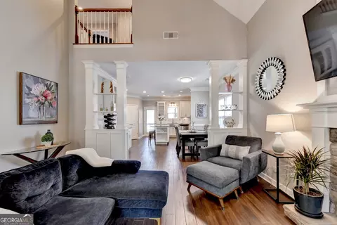 454 Cypher Dr, Suwanee, GA 30024 photo 10