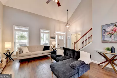 454 Cypher Dr, Suwanee, GA 30024 photo 9