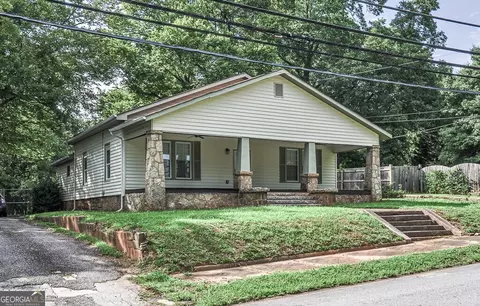 2677 Rock Chapel Rd, Lithonia, GA 30058