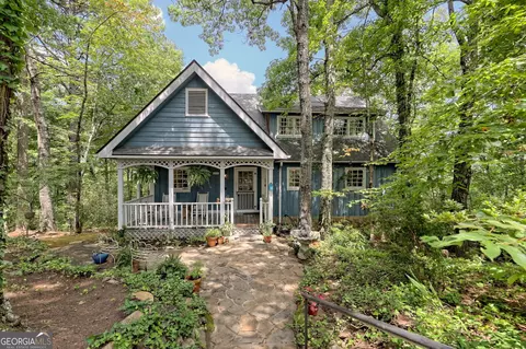 922 Long Laurel Ridge Dr, Lakemont, GA 30552