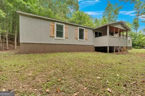 708 Spring Place Rd NE, White, GA 30184