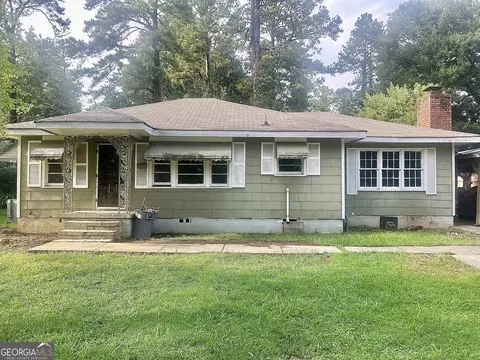 4 Conn St SW, Rome, GA 30165