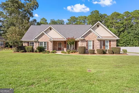 438 Myrtle Crossing Ln, Statesboro, GA 30458