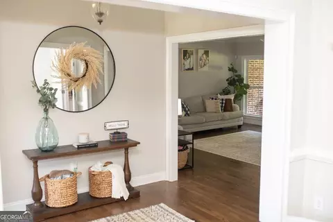 Entry Way - 2233 M P Harrison Rd, Monroe, GA 30655 photo 6 of 9