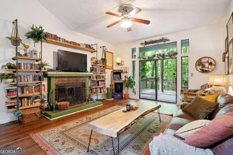 1682 Terrell Ridge Dr SE, Marietta, GA 30067