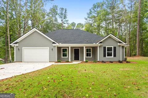 102 Sheldon Pt, Griffin, GA 30224