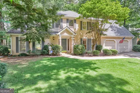 221 Felspar Rdg, Peachtree City, GA 30269