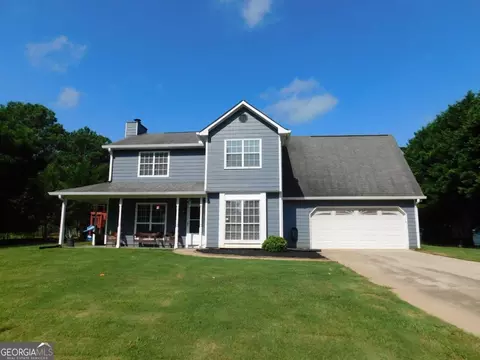 6391 Dove Dr, Loganville, GA 30052