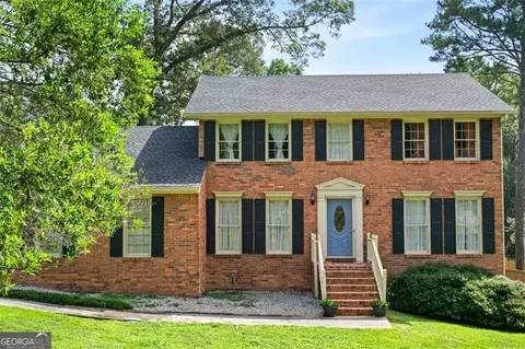 2448 Broad Creek Dr, Stone Mountain, GA 30087