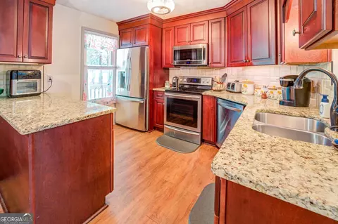 125 Five Oaks Dr, Covington, GA 30014 photo 5