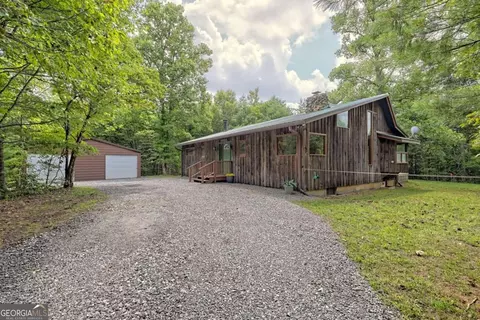 3780 Pine Log Rd, Brasstown, NC 28902
