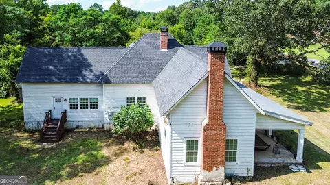 376 Lees Lake Rd, Fayetteville, GA 30214
