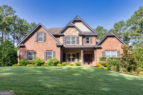 545 Penny Ln, Loganville, GA 30052