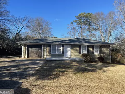 249 Jefferson St, Statham, GA 30666