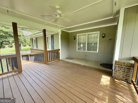 108 Shamrock Dr, Lagrange, GA 30241 photo 4