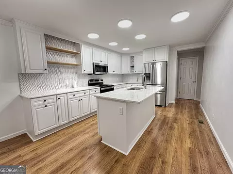 108 Shamrock Dr, Lagrange, GA 30241 photo 11