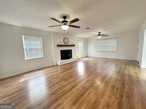 108 Shamrock Dr, Lagrange, GA 30241 photo 9