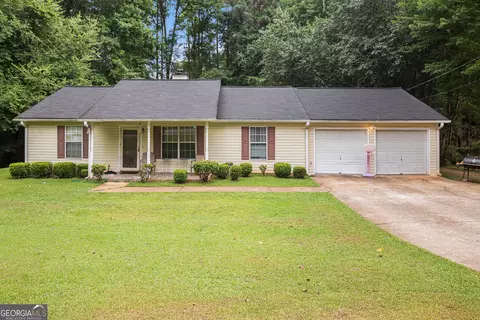 6390 Amber Dr, Douglasville, GA 30135