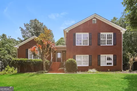 360 Timber Laurel Ln, Lawrenceville, GA 30043