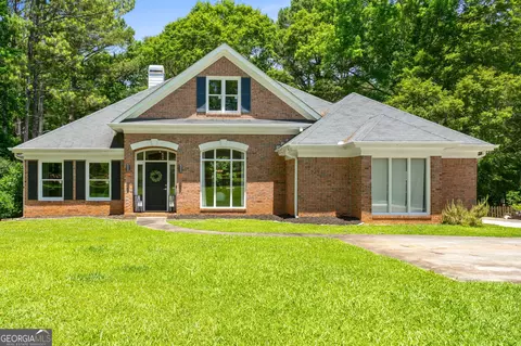 101 Four Oaks Dr, Griffin, GA 30224