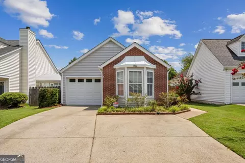 1322 Yorkshire Ln, Woodstock, GA 30188