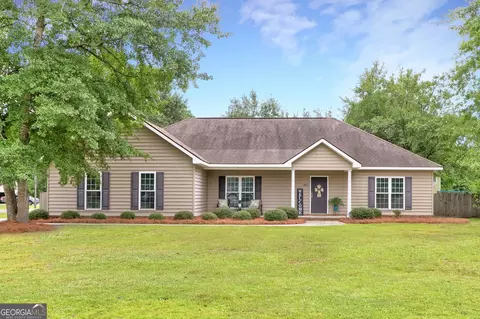 301 Labrador Ln, Guyton, GA 31312