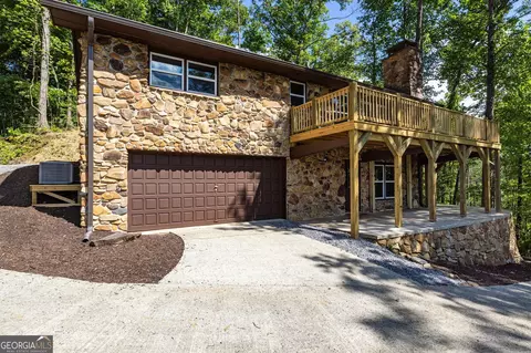 175 Zekes Trl, Marble, NC 28905