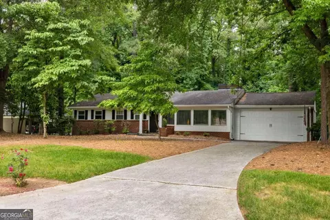 5971 Hilderbrand Dr, Atlanta, GA 30328