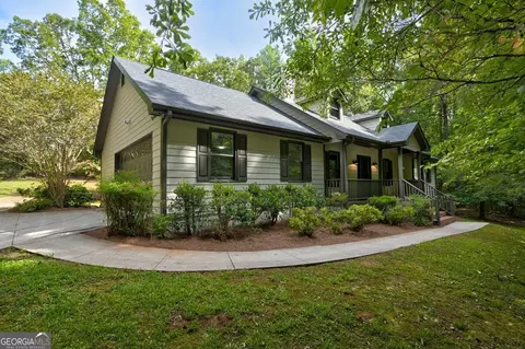 184 Branchwood Dr, Covington, GA 30016