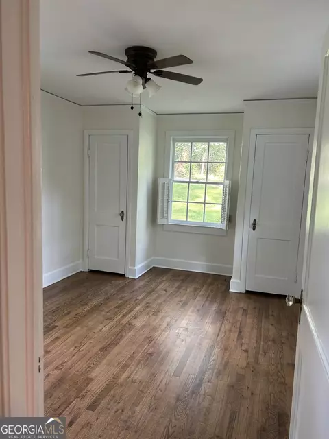 206 E Lane Cir, Lagrange, GA 30240 photo 9