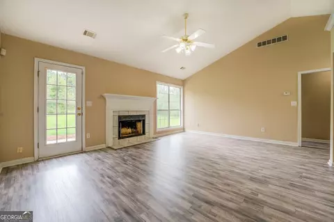 20 Nicole Ct, Covington, GA 30016 photo 8