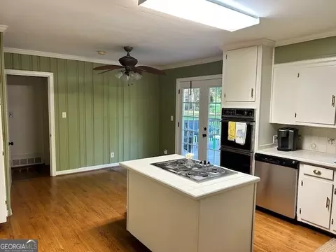 1214 Maple Dr, Griffin, GA 30224 photo 3